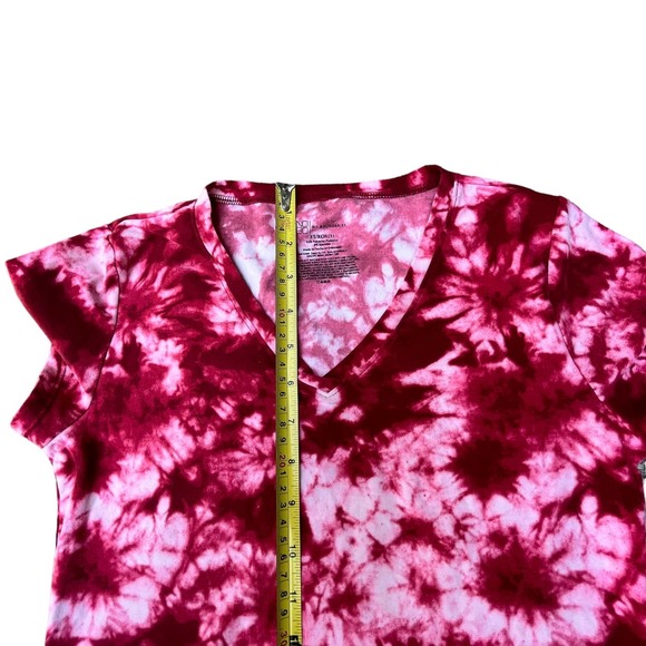 Fuchsia red and white tie die polyester shirt. XS women’s or juniors - Picture 2 of 8